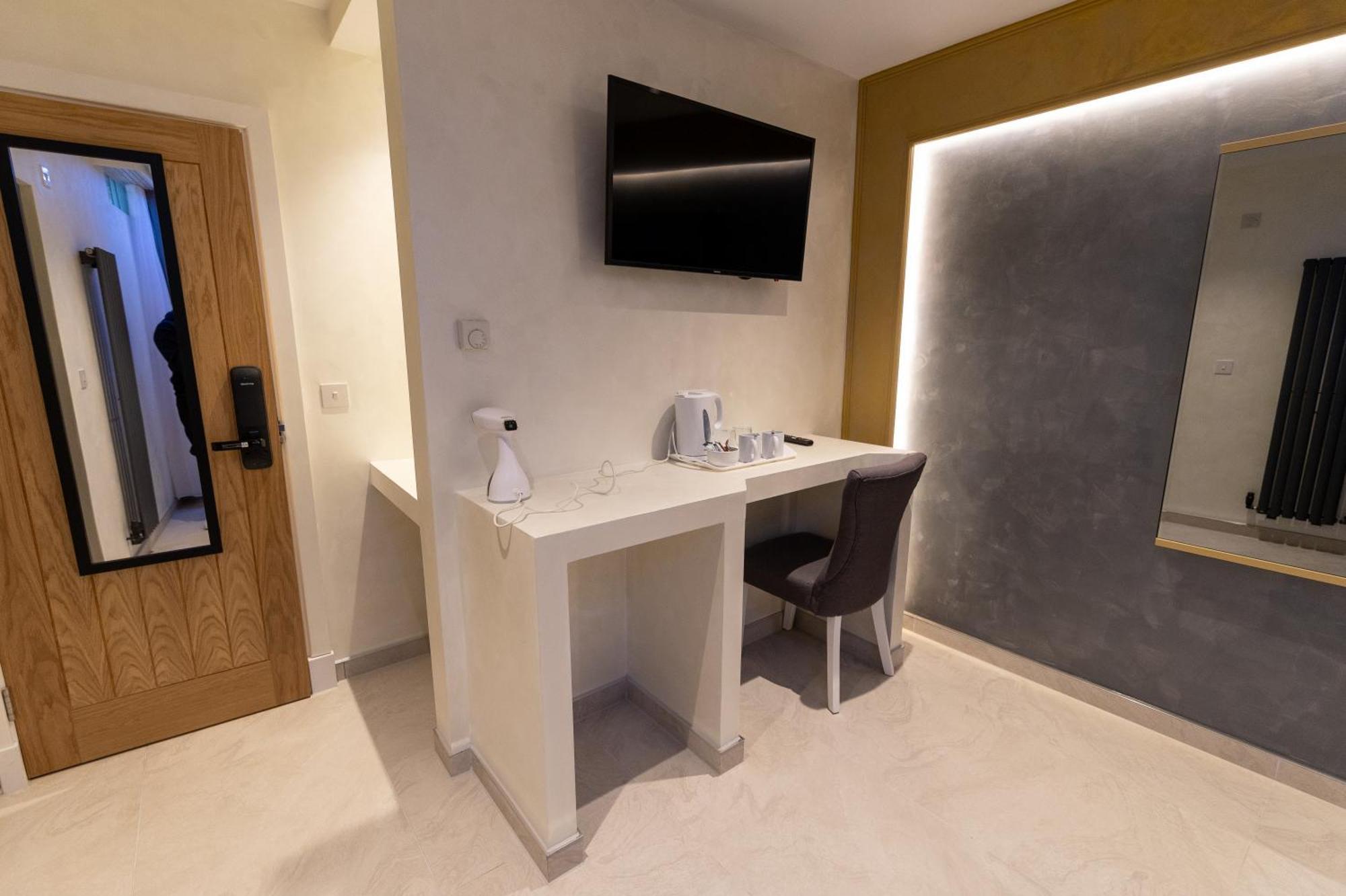 Hotel Paragraph Tottenham London Exterior foto