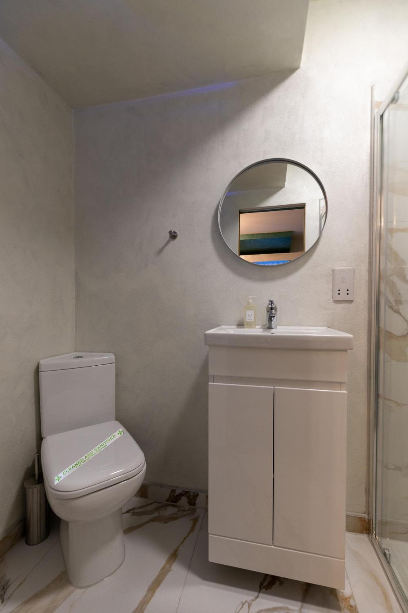 Hotel Paragraph Tottenham London Exterior foto